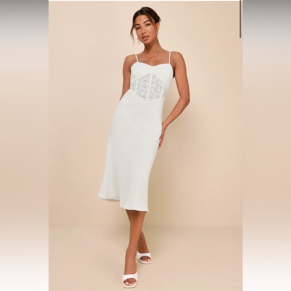 NWT Lulu’s Muse Behavior White Lace Bustier Sleeveless Midi Dress